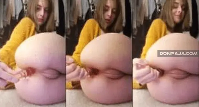 aun con su carita de inocente mira lo que esta jovencita se mete en el culo