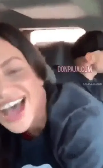 Video Escandalo de la Rosalia cogiendo en un auto