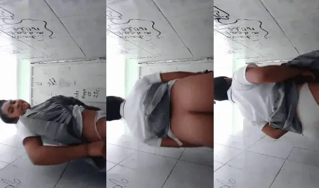 morrita colegiala de prepa se baja los calzones en los baños de la escuela