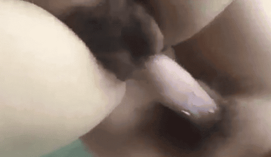 La pareja goza con el tamaño de él, ¡ella lo disfruta todo!