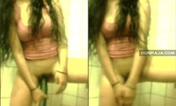 increible chavita depravada se mete a la panocha tremendo pepino