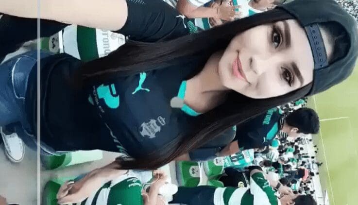 deliciosa jovencita mexicana montada vrga como loca