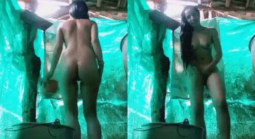 morrita hondureña se graba bañandose