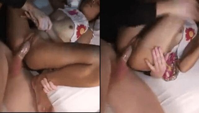 la colegiala dice que le duele pero se ensarta completa