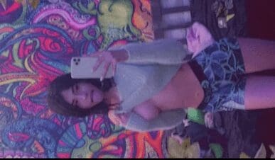 por andar de provocativa se coge a su prima