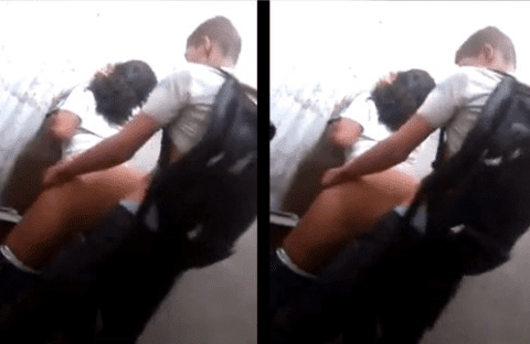 Cogiendo en los servicios de la escuela y le pide a su pana que se esconda